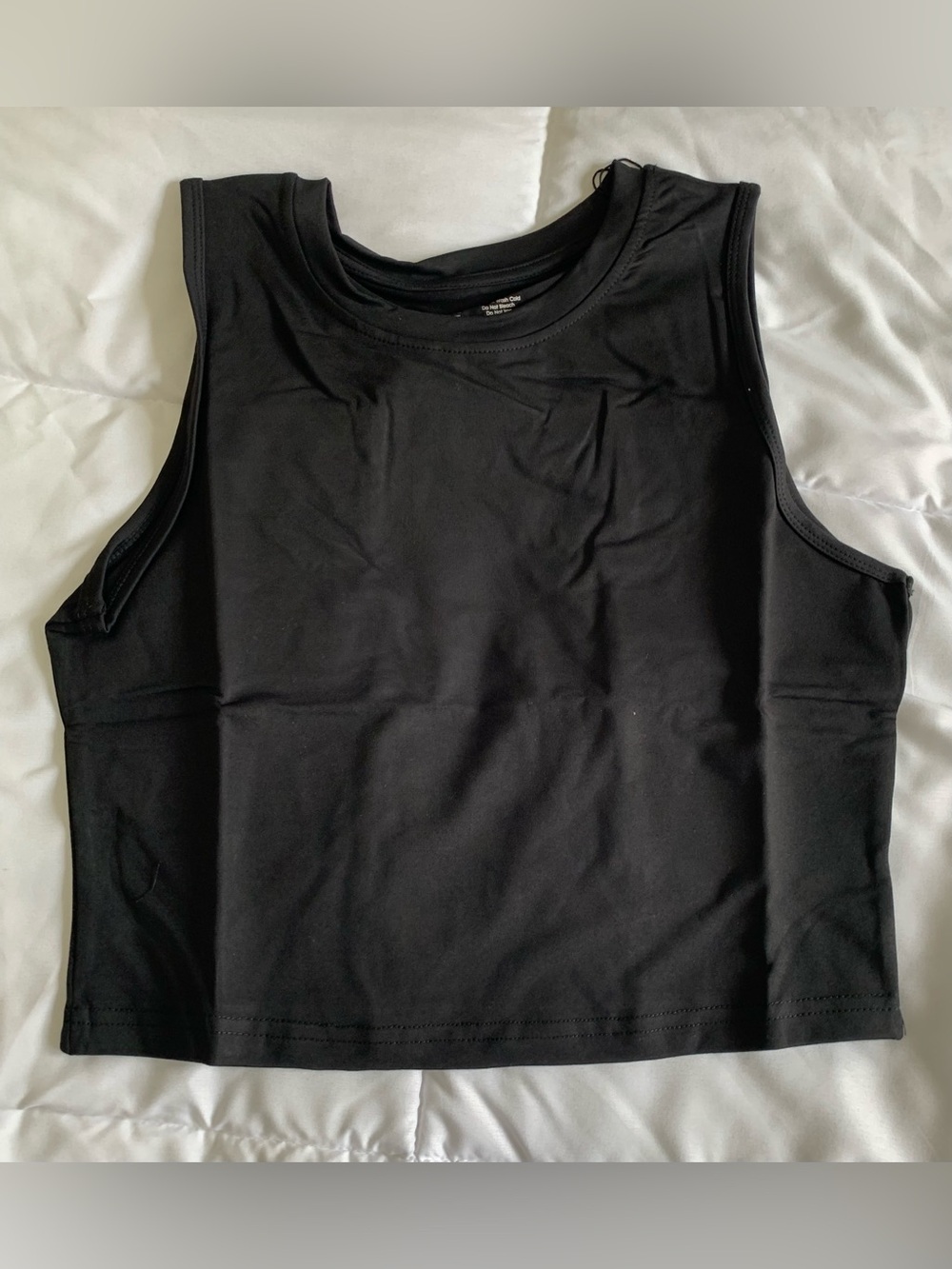 New with tags ZYIA Active black high-neck stronger tank size L